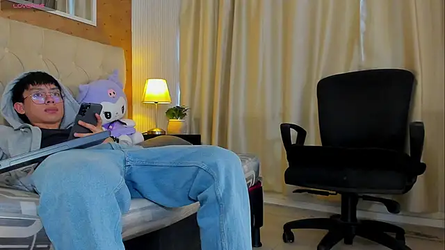 liam twiink online show from 27, 11, 2025