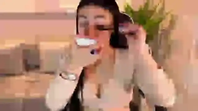 scarlett smith tp online show from 18, 12, 2025