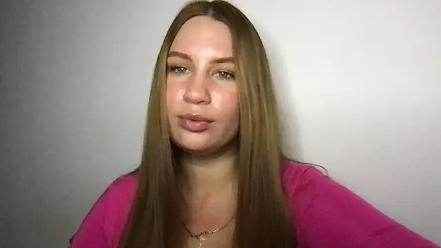 Snapshot of goodgirl2332 chatting on 25, 9, 2025 goodgirl2332 online show from 25, 9, 2025