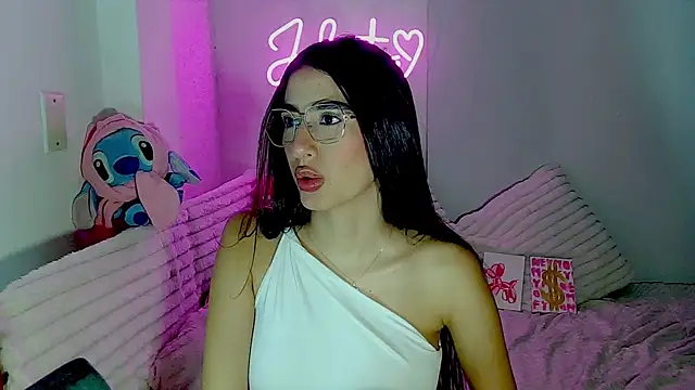 Julieta Duque online show from 27, 9, 2025