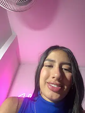 Julieta Duque online show from 2, 12, 2025