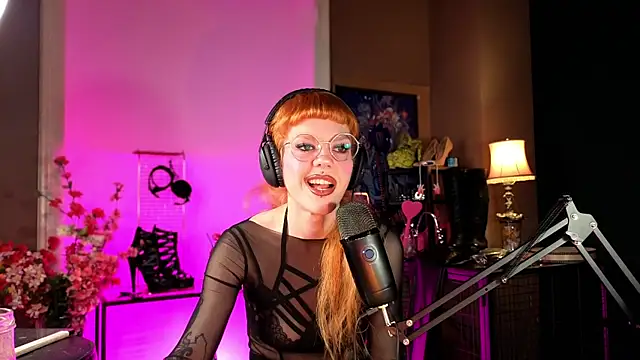 tacodeluxxxe online show from 14, 5, 2026