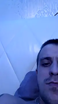 Adidas7217 online show from 20, 12, 2025