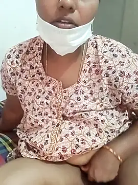 Snapshot of TeluguCuplehyd chatting on 14, 11, 2025 TeluguCuplehyd online show from 14, 11, 2025