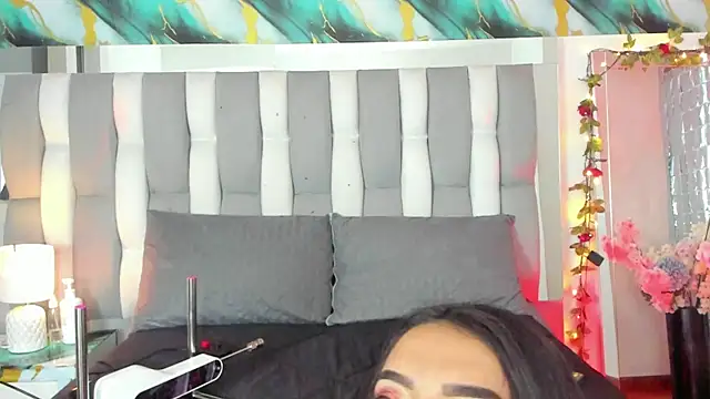 IsaDiiaz online show from 22, 12, 2025