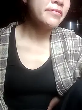 Snapshot of Norah-h chatting on 19, 4, 2026 Norah-h online show from 19, 4, 2026