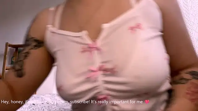 SabrinaFolts online show from 3, 10, 2025