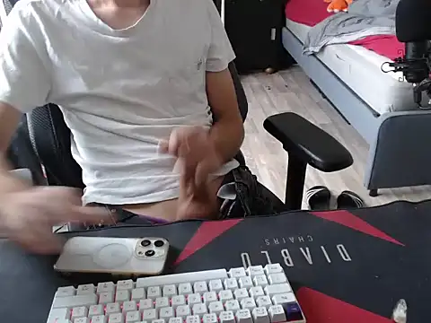 geil20CM2 online show from 20, 9, 2025