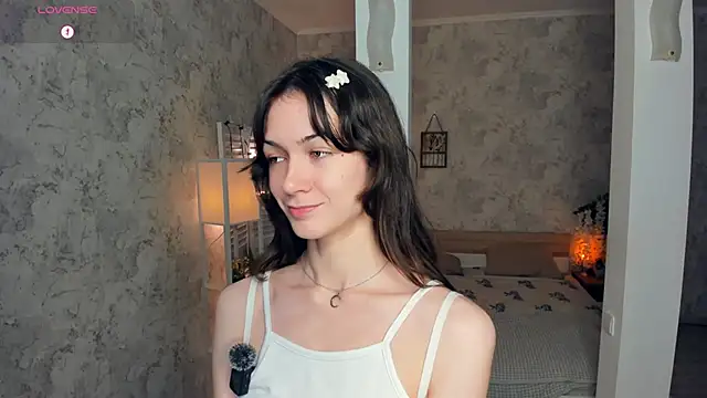 ReneeLippeatt online show from 13, 11, 2025