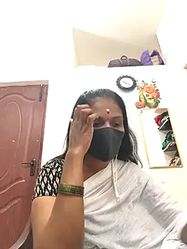 Tamil Yalini12 online show from 1, 4, 2026