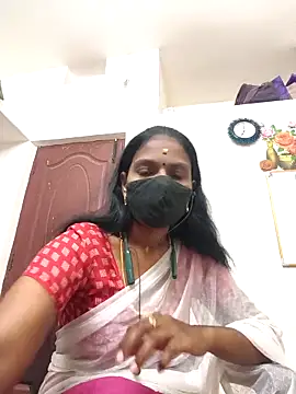 Snapshot of Tamil_Yalini12 chatting on 8, 5, 2026 Tamil Yalini12 online show from 8, 5, 2026
