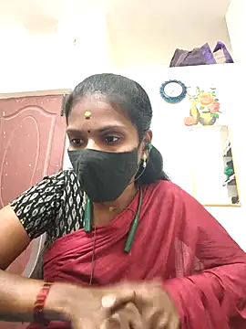 Snapshot of Tamil_Yalini12 chatting on 8, 5, 2026 Tamil Yalini12 online show from 8, 5, 2026