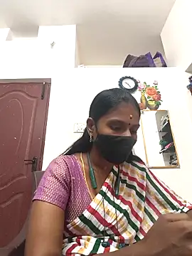 Snapshot of Tamil_Yalini12 chatting on 9, 5, 2026 Tamil Yalini12 online show from 9, 5, 2026