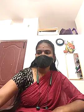 Snapshot of Tamil_Yalini12 chatting on 12, 5, 2026 Tamil Yalini12 online show from 12, 5, 2026