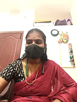 Snapshot of Tamil_Yalini12 chatting on 12, 5, 2026 Tamil Yalini12 online show from 12, 5, 2026