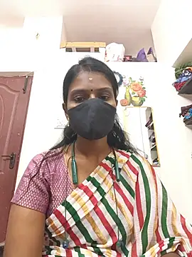 Snapshot of Tamil_Yalini12 chatting on 26, 5, 2026 Tamil Yalini12 online show from 26, 5, 2026