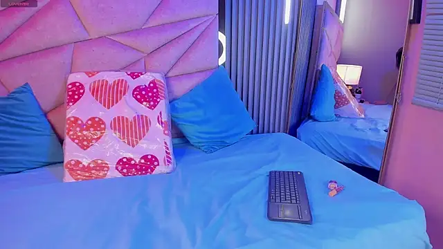 Salome Duque online show from 19, 10, 2025