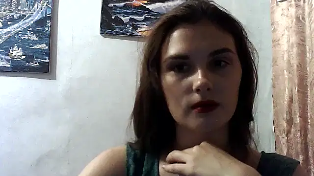 Snapshot of KissGerlli chatting on 6, 10, 2025 KissGerlli online show from 6, 10, 2025
