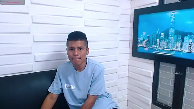 marcus hans  online show from 5, 11, 2025