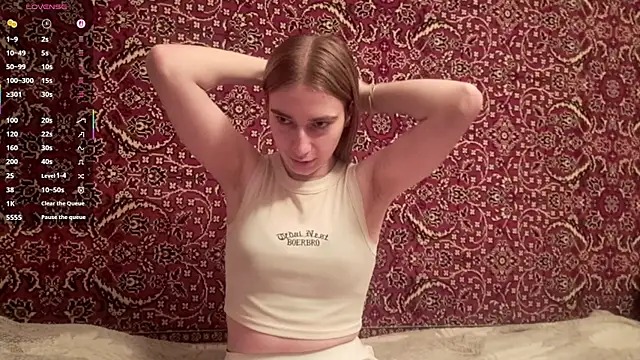 ivetabloom online show from 25, 11, 2025