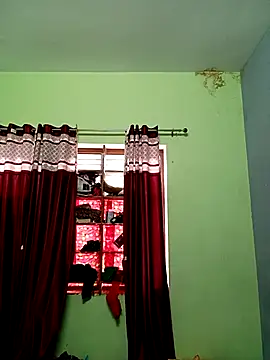 School medam online show from 7, 10, 2025