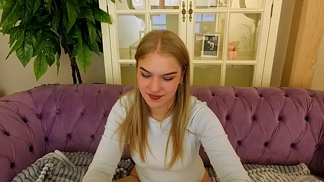 AlinaLiii online show from 22, 3, 2026