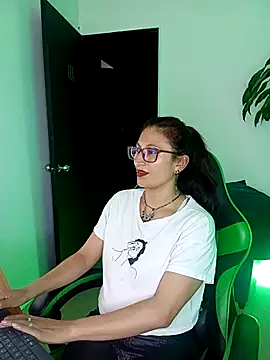 VictoriaSpenser online show from 14, 11, 2025