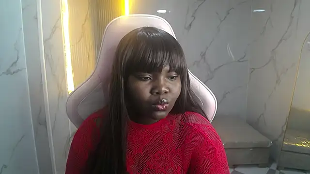 Soffia b online show from 12, 11, 2025