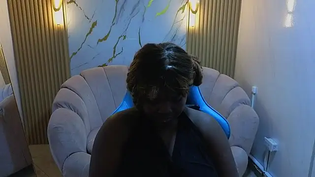 Soffia b online show from 29, 11, 2025