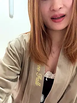 Snapshot of skys777 chatting on 4, 12, 2025 skys777 online show from 4, 12, 2025