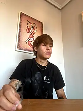 fezgrosso online show from 10, 11, 2025