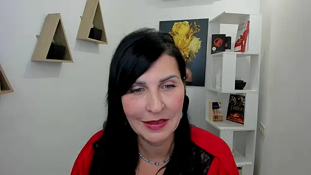 Moon Veloure1 online show from 30, 9, 2025