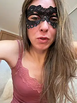 Snapshot of BulmaCeibe chatting on 17, 5, 2026 BulmaCeibe online show from 17, 5, 2026