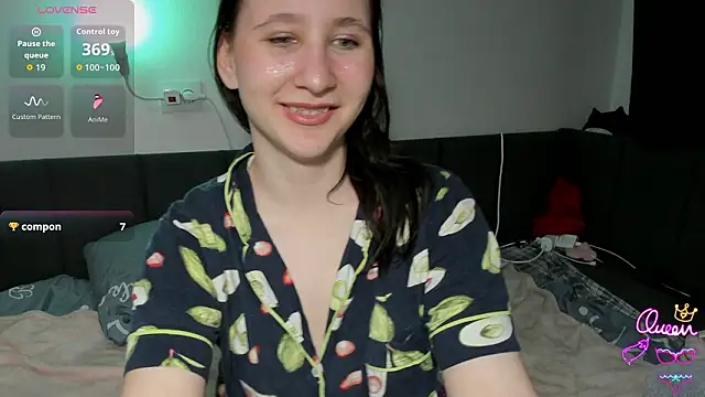 ChristinaFivePlus online show from 29, 3, 2026