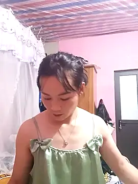 dorothyxx online show from 15, 10, 2025