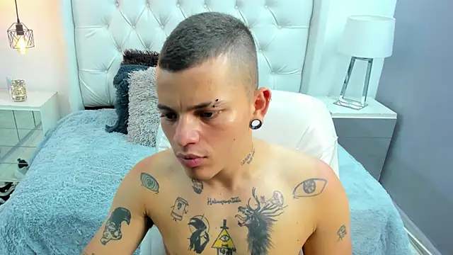 Snapshot of wildthor26 chatting on 3, 3, 2026 wildthor26 online show from 3, 3, 2026