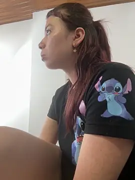 Snapshot of Valen_tina chatting on 27, 9, 2025 Valen tina online show from 27, 9, 2025