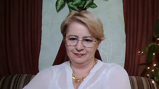 Selena-Velvet online show from 1, 10, 2025
