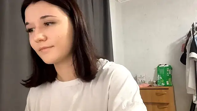 Snapshot of Nana_Neko chatting on 22, 9, 2025 Nana Neko online show from 22, 9, 2025