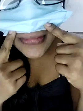 Snapshot of sexybolegirl chatting on 29, 3, 2026 sexybolegirl online show from 29, 3, 2026