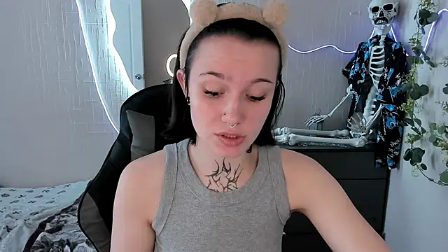 Snapshot of Elastikisss chatting on 5, 6, 2026 Elastikisss online show from 5, 6, 2026