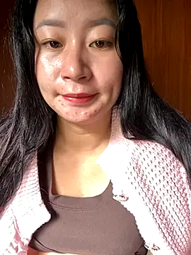 violet-00 online show from 11, 10, 2025