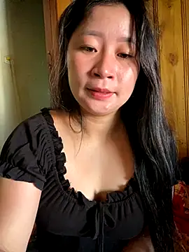 violet-00 online show from 13, 10, 2025