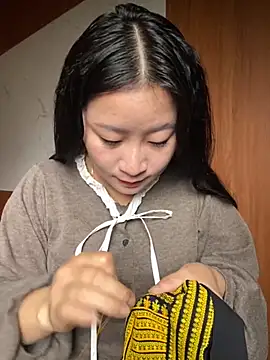 violet-00 online show from 1, 11, 2025