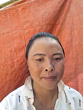 xuxulovezz online show from 10, 10, 2025