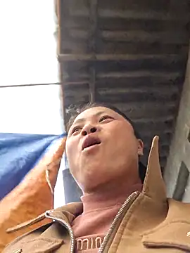 xuxulovezz online show from 20, 2, 2026