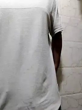 Snapshot of Karthk1010D chatting on 25, 9, 2025 Karthk1010D online show from 25, 9, 2025