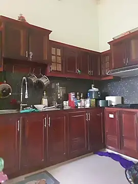 Helen-Tran online show from 11, 10, 2025