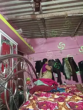 Snapshot of reya743 chatting on 9, 11, 2025 reya743 online show from 9, 11, 2025