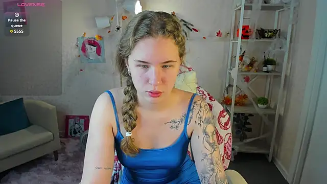 Elsie Cutties online show from 25, 10, 2025